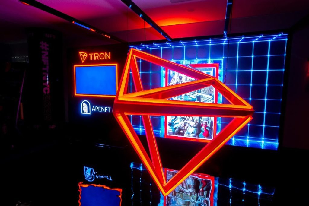 مدیریت NFTها و استاندارد TRC-721