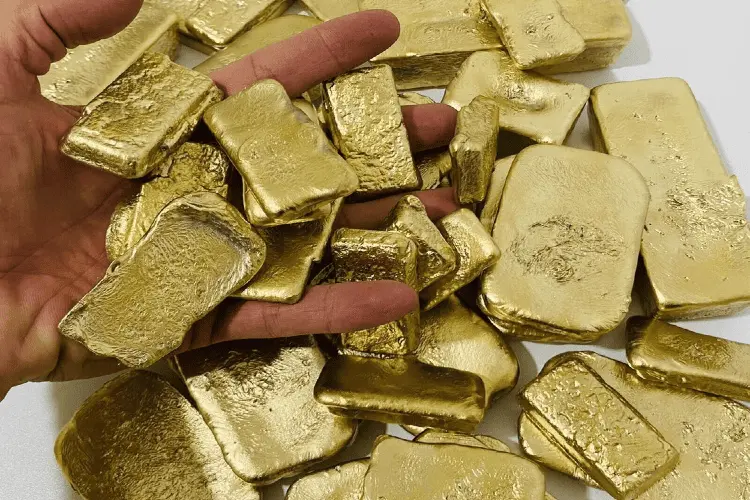 خرید طلای آبشده برای افراد کمتجربه و ریسکهای آن