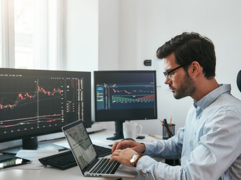 چگونه به یک تریدر موفق تبدیل شویم؟
