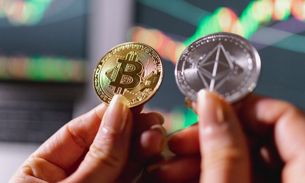 تفاوت بیت کوین با آلت کوین‌ها