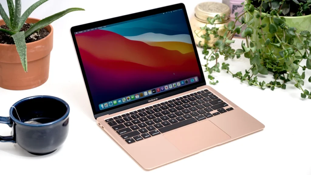 Apple MacBook Air M1
